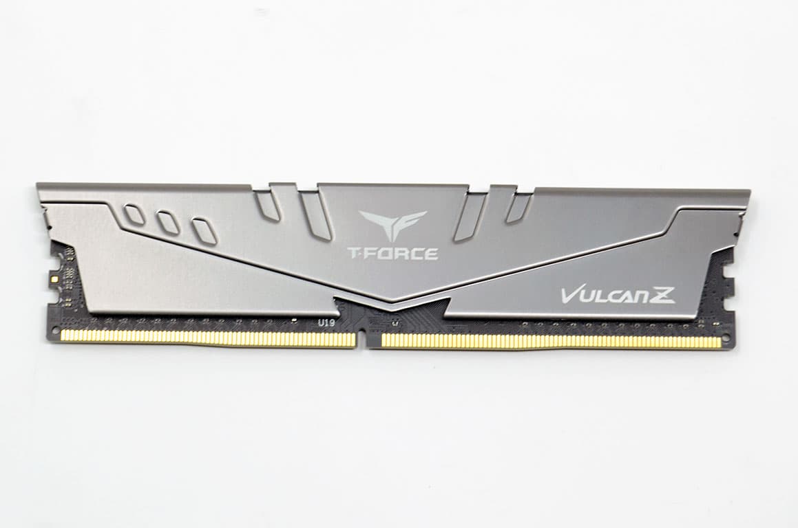 Ram PC TEAM VULCAN Z 8GB DDR4 bus 3600Mhz Grey